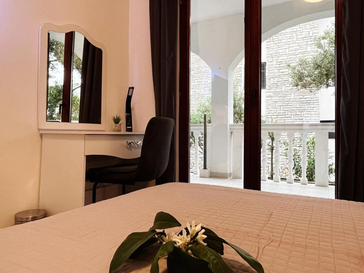 Apartments T&T Trogir Exterior foto